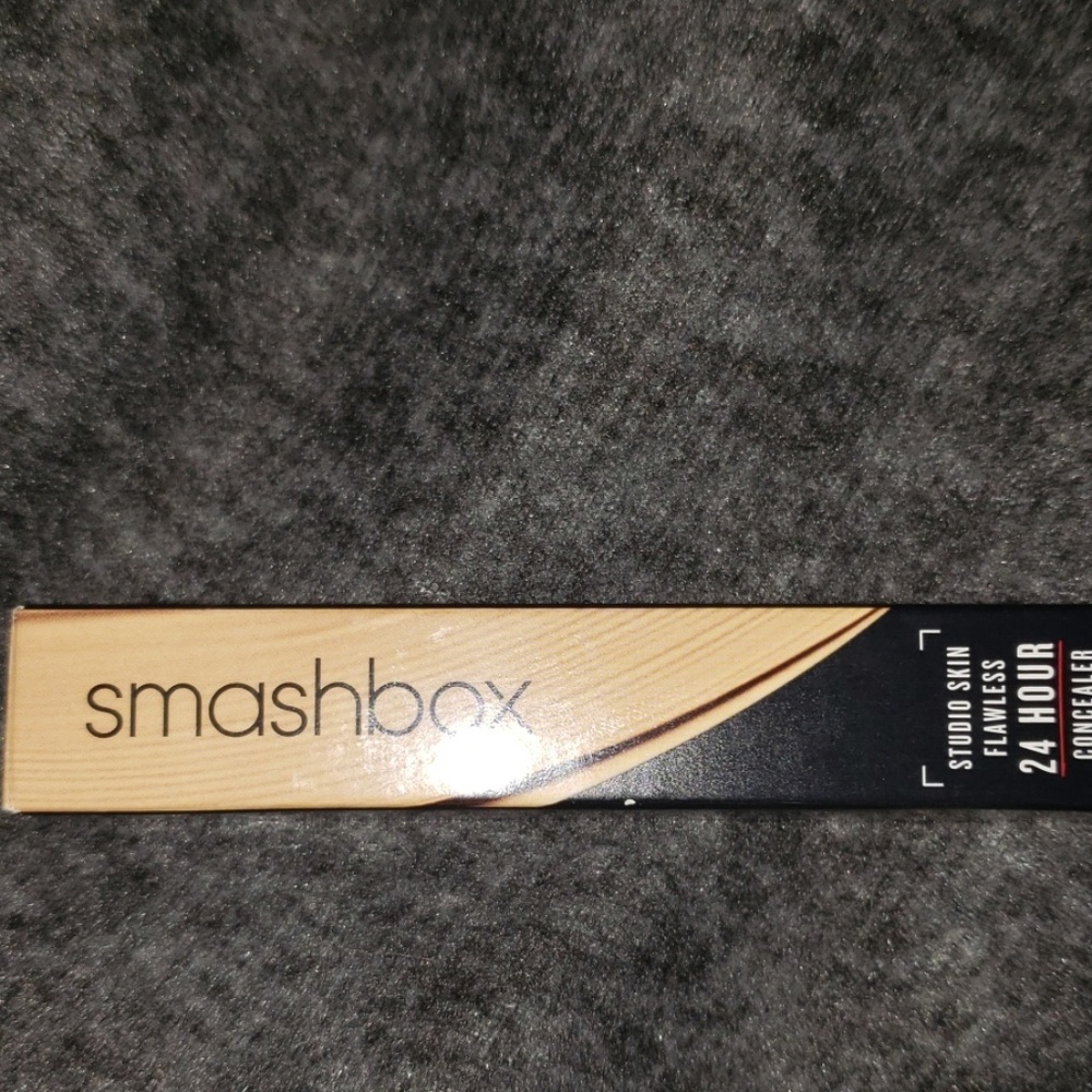 Smashbox Studio Skin Flawlees 24 Hour Concealer